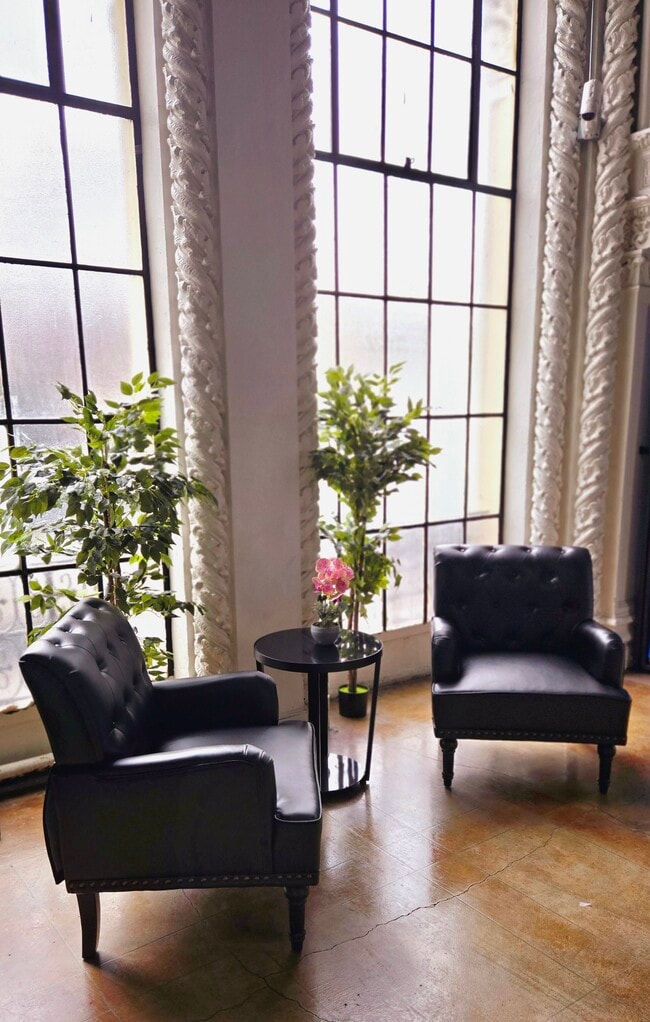 Interior Photo - Claridge Apartments