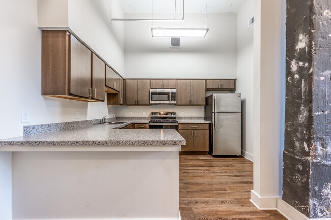 2BR, 1BA - 980SF - Kitchen - Wagon Works Apartments