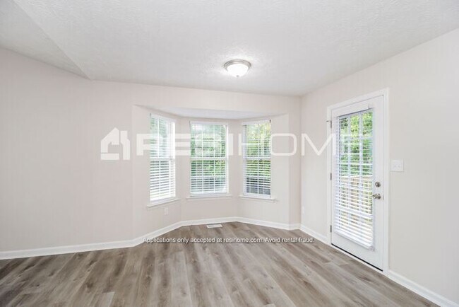 Building Photo - 269 Lady Savannah Dr