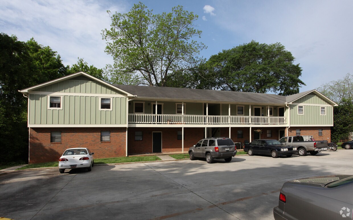 Building Photo - 245-249 China St