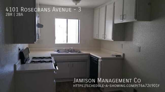 Foto del edificio - 4101 Rosecrans Ave