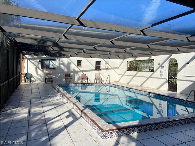 Building Photo - 130 Cape Coral Pkwy W