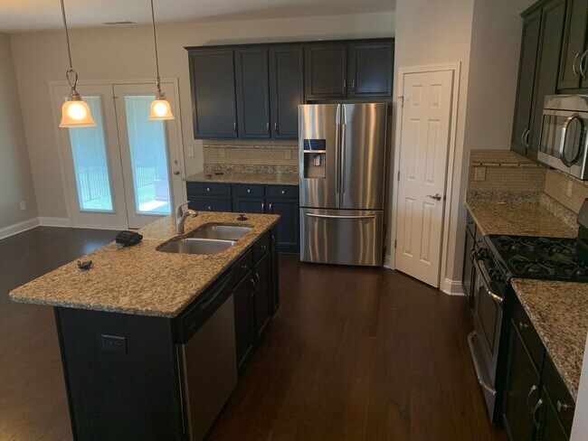 Building Photo - Love where you live!  Stunning home in Canterbury Subdivision