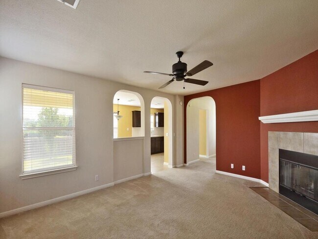 Building Photo - 8325 Shallot Way