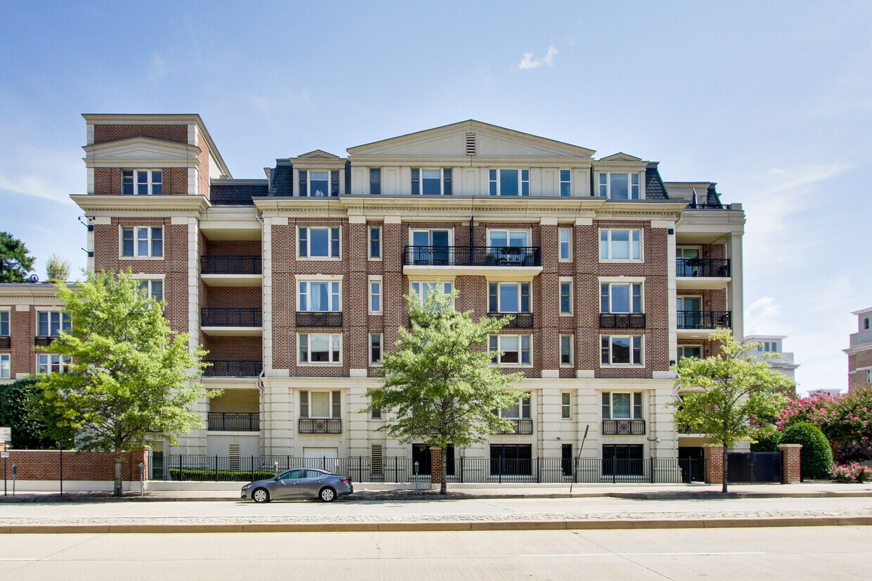 801 Key Hwy Unit T65, Baltimore, MD 21230 Condo for Rent in