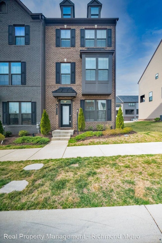 Building Photo - 3 br, 3.5 bath House - 14344 Colony House ...