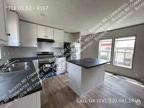 Building Photo - 3218 OH-82