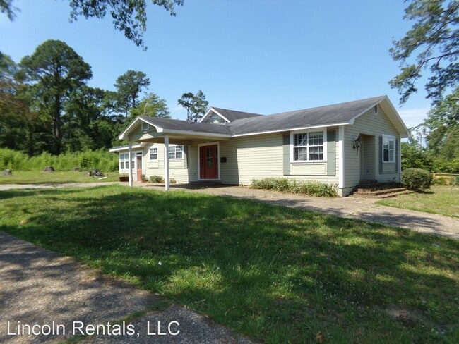 Building Photo - 4 br, 2 bath House - 1221 W. Barnett Springs