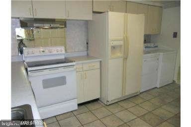 Foto del edificio - 1509 Pickford Ln