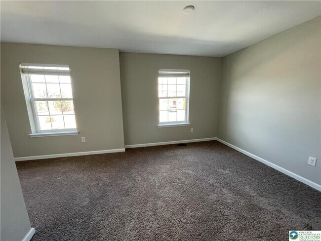 Building Photo - 1453 Tarpan Ln