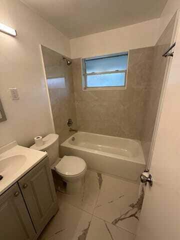 Building Photo - 1238 NW 5th Ave