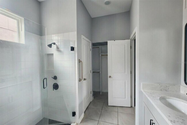 Foto del edificio - 2087 Emerald Springs Dr