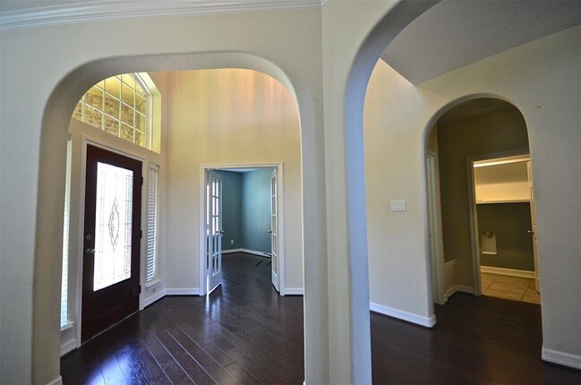 Building Photo - 12612 Colonial Glen Ct