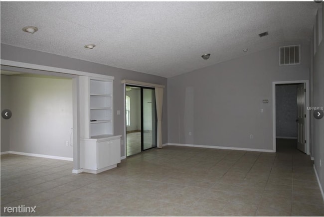 Building Photo - 3 br, 2 bath House - 36850 Lake Yale Dr.