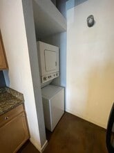 Building Photo - 420 N Adams St