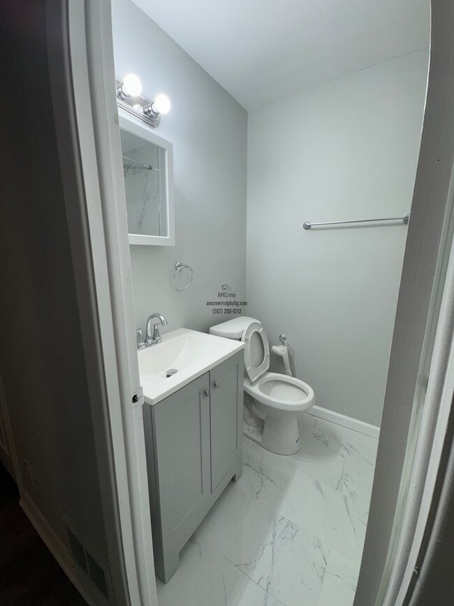 Foto del edificio - 10008 Jeanes St