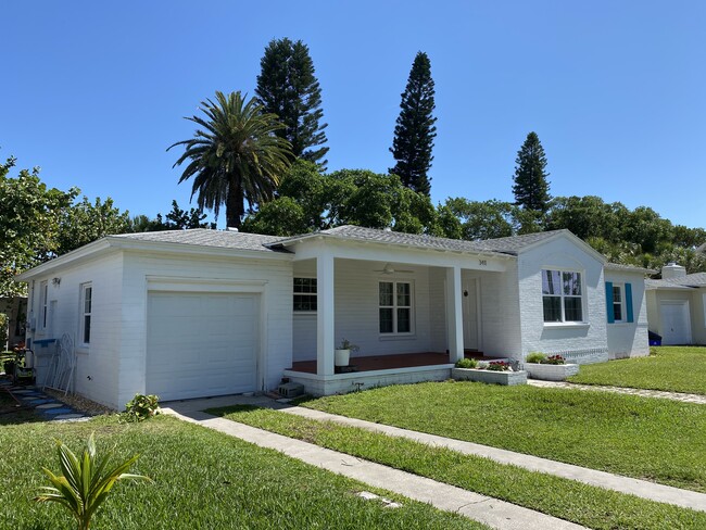 Building Photo - 3411 E Debazan Ave