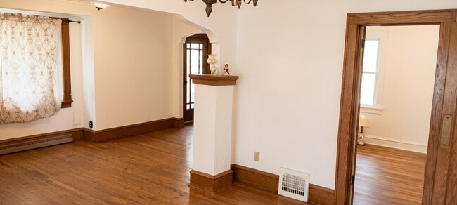 Building Photo - 6324 W Girard Ave