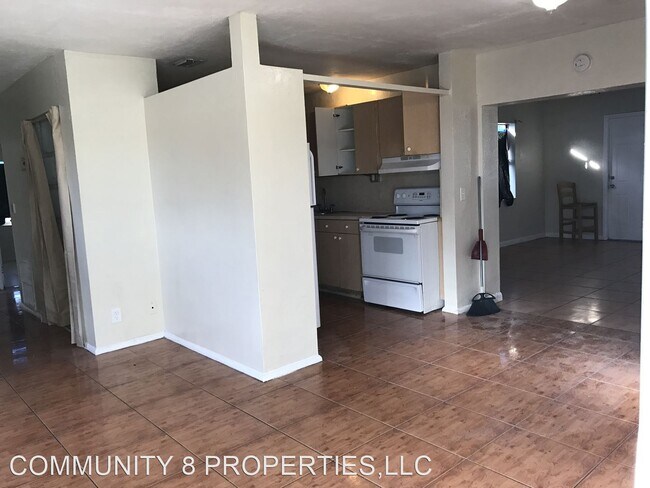 Building Photo - 3 br, 2 bath House - 1413 NW 15 AVE