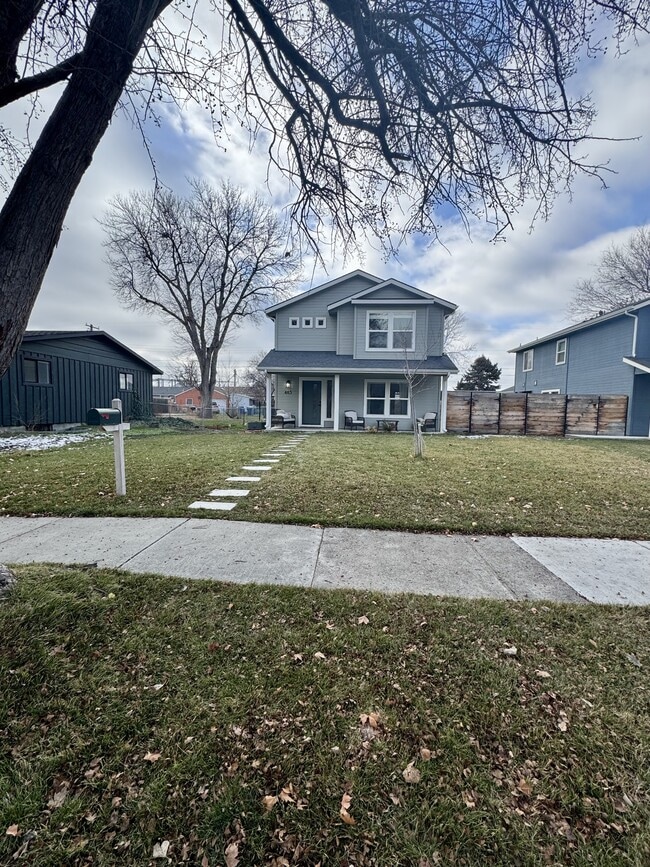 Foto del edificio - 465 S 3rd E St