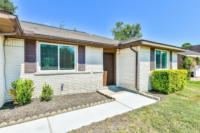 Foto del edificio - 515 Bellmar Ln