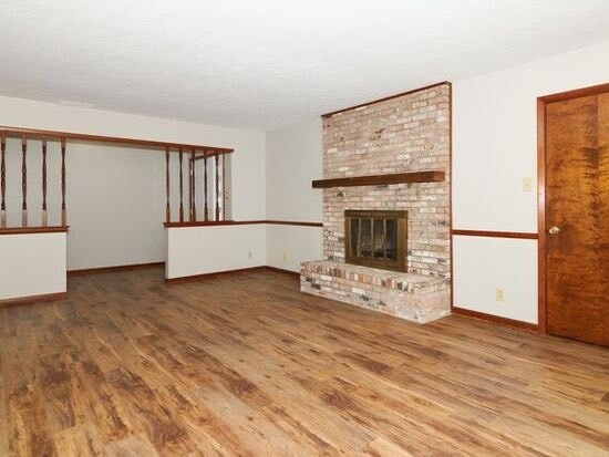 Primary Photo - 5248 Sherwood Ct