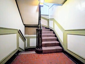 Foto del edificio - 5655 N Spaulding Ave