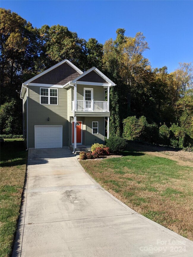 Foto del edificio - 131 High Bluff Cir