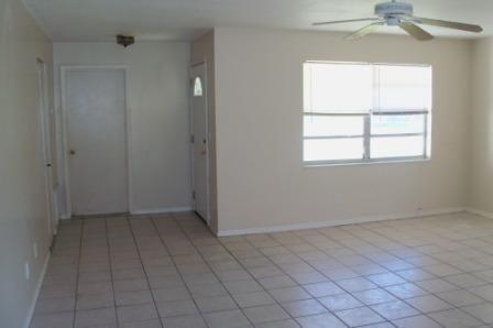 Building Photo - 3br/2ba home in Greentree Park Subdivision