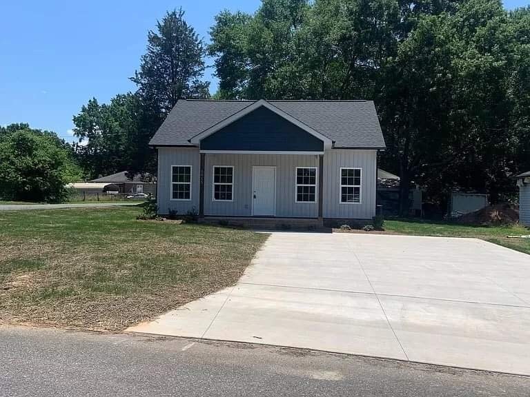 1615 James St, Gastonia, NC 28052 House Rental in Gastonia, NC