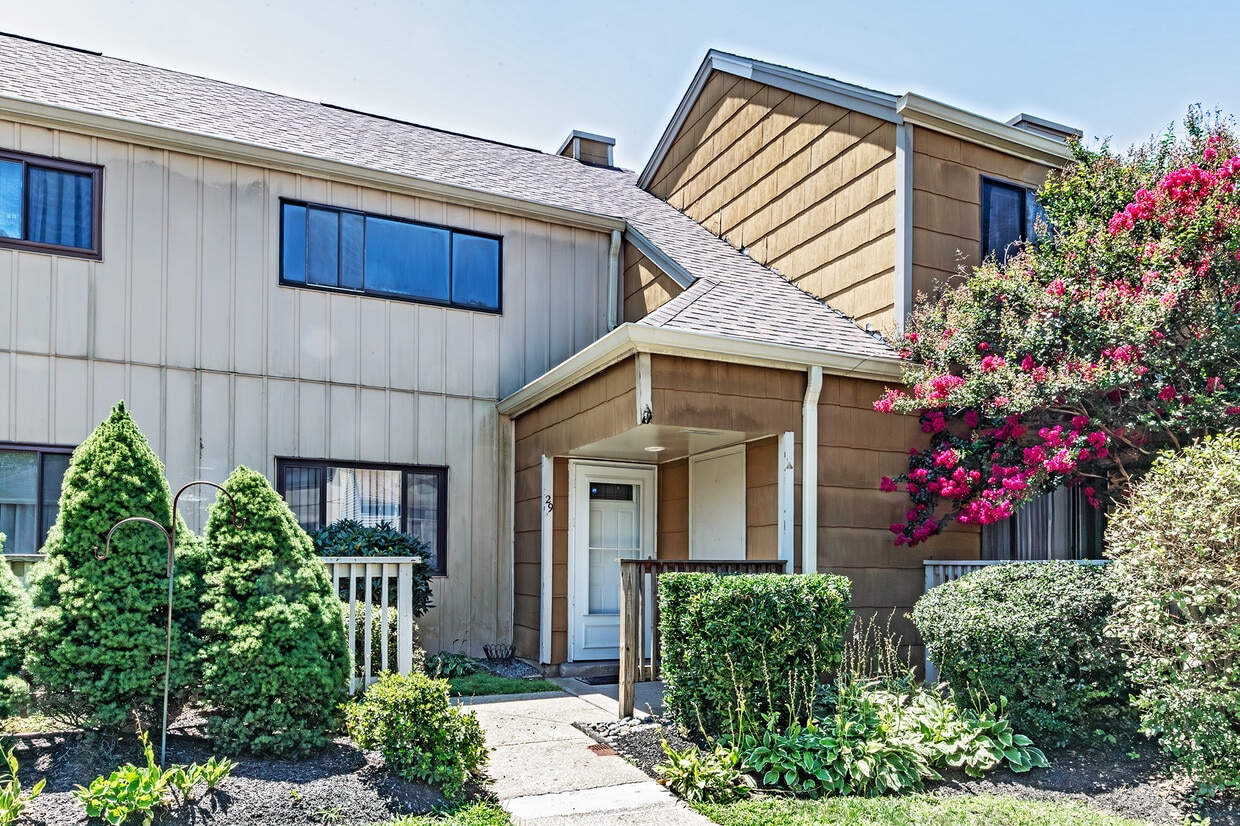 Photo - 29 Chiswick Dr (Lindenwold, NJ)