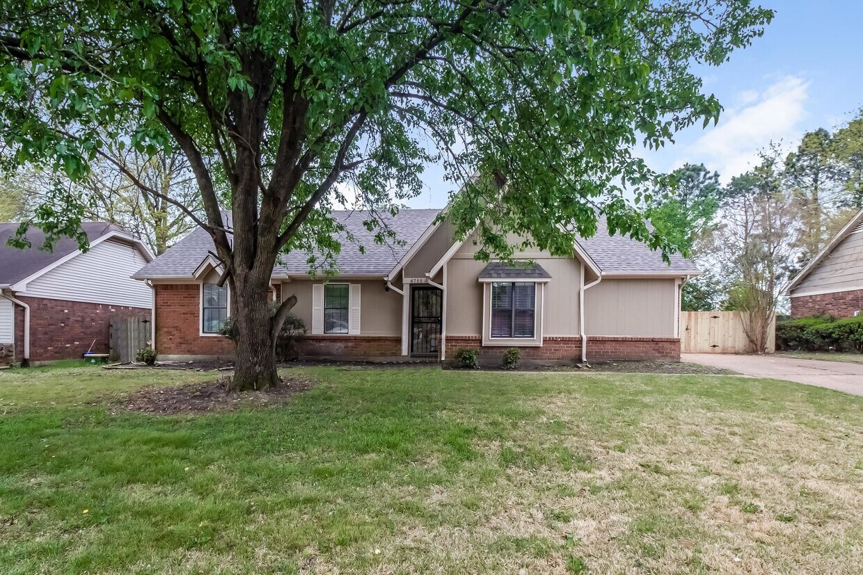 Primary Photo - 6755 Cleary Dr