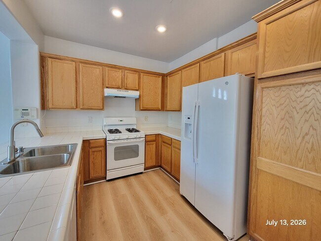 Foto del edificio - 6142 Novelty St