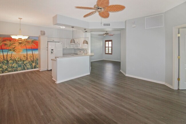 Foto del edificio - Mirabella Annual Condo for Rent