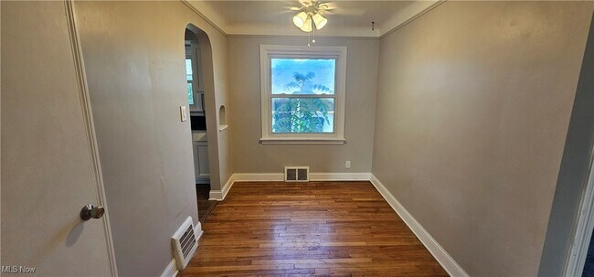 Foto del edificio - 5025 Henry St