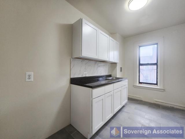 Building Photo - 1 bedroom in MOUNT VERNON NY 10550