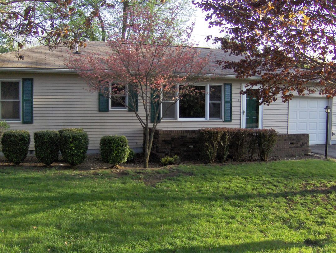 Foto principal - 717 Balboa Dr