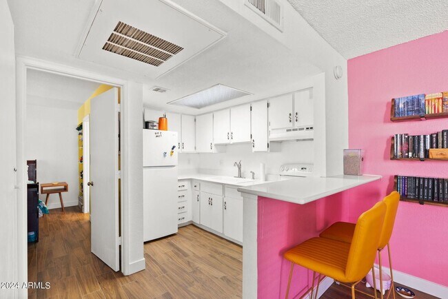 Foto del edificio - 1 Bedroom 1 Bath minutes away from ASU Cam...