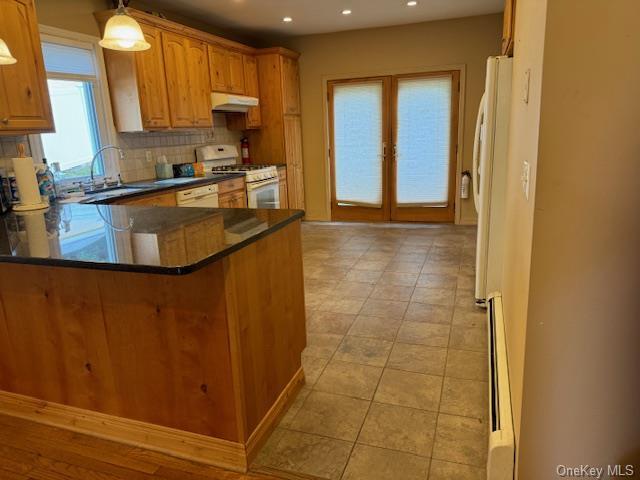 Building Photo - 37 Church St