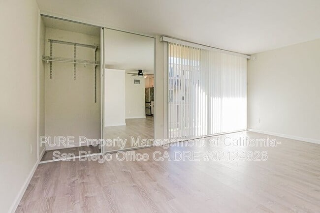 Foto del edificio - 6333 Mt Ada Rd