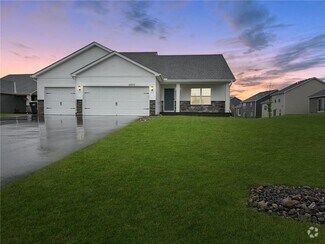 Building Photo - 12273 71st Ct NE