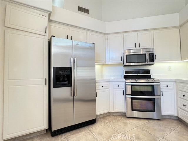 Building Photo - 2723 Dietrich Dr