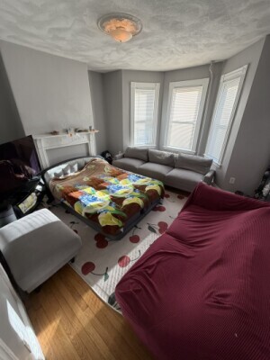 Foto del edificio - 121 Hillside St