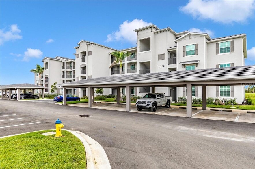 Foto principal - 12280 Wellen Golf St