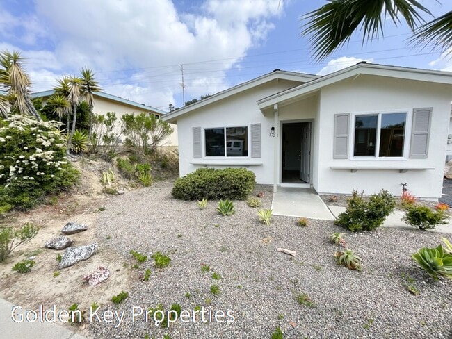 Building Photo - Beautifully remodeled property located in ...