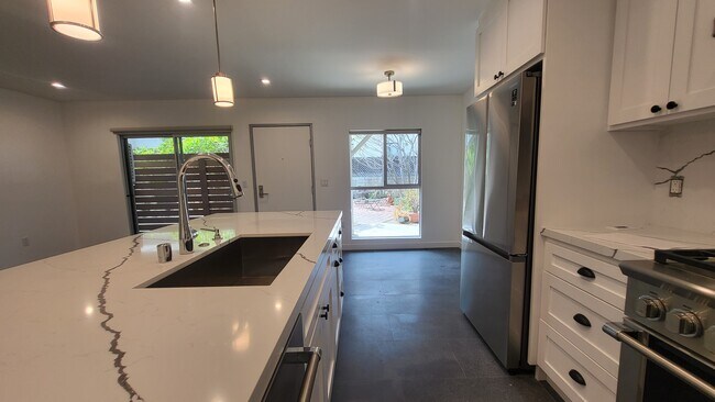 Foto del edificio - 2628 5th St