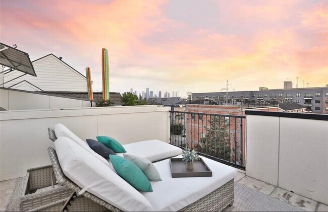 Foto del edificio - 4104 Marina St