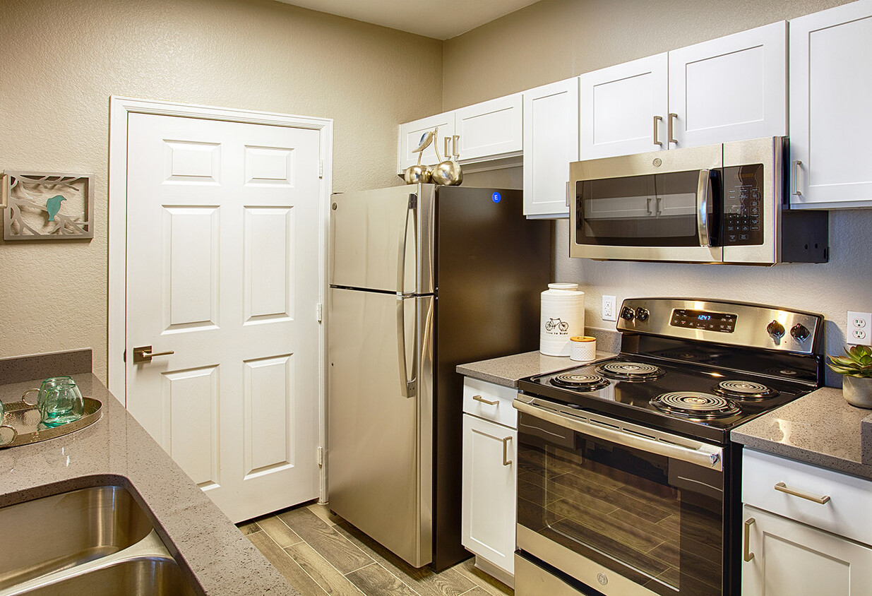 Stone Cliff Apartments Apartments - Aurora, CO | Apartments.com