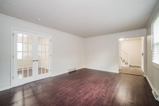 Building Photo - 1881 Faymeadow Ave