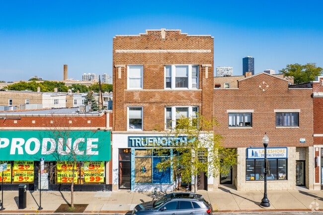 Building Photo - 5507 N Clark St